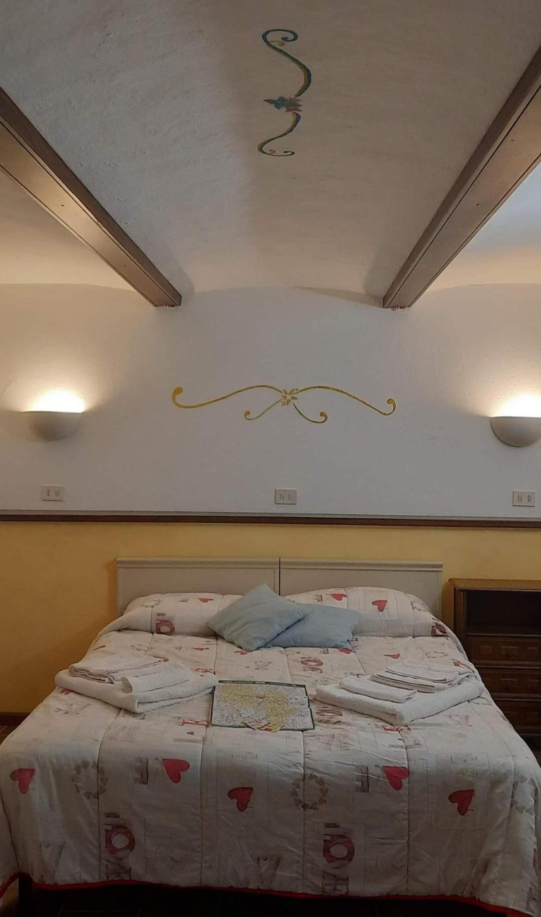 San Rocco Di Villa Di Isola D'Asti Exteriör bild