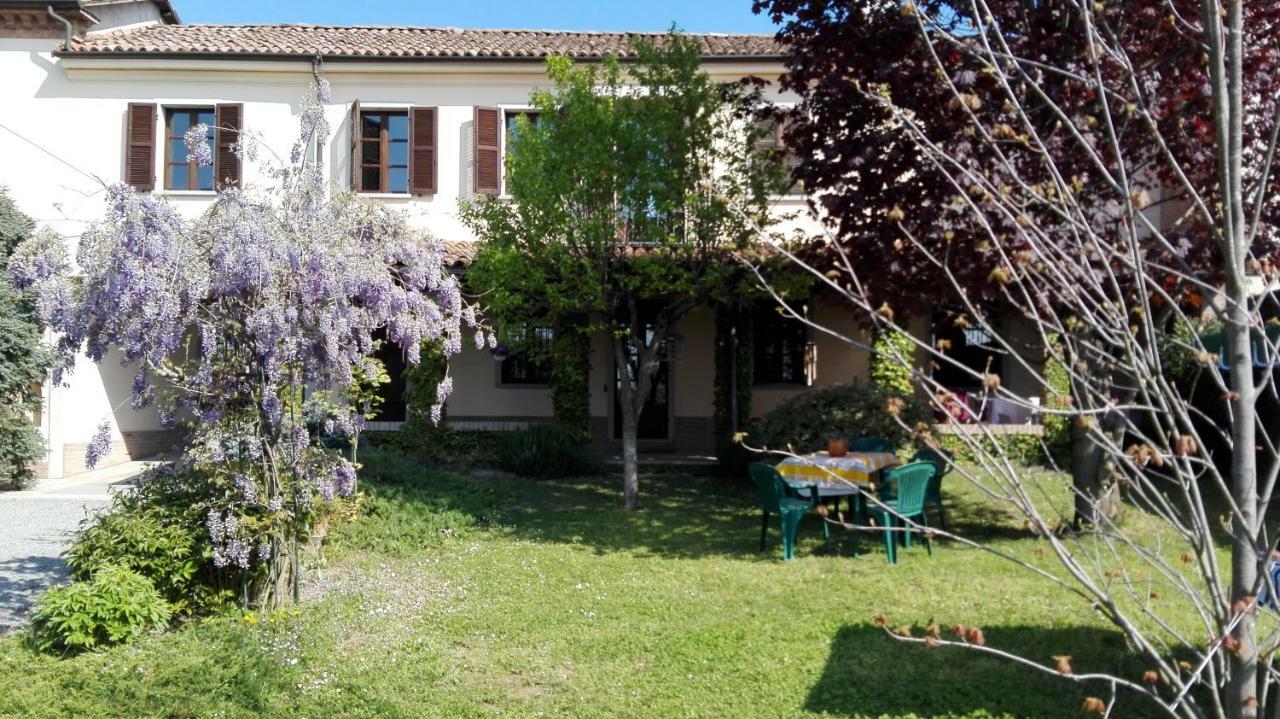 San Rocco Di Villa Di Isola D'Asti Exteriör bild